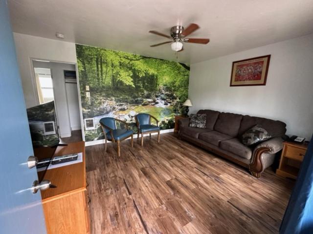 Myrtle Lane Inn Randolph Екстер'єр фото