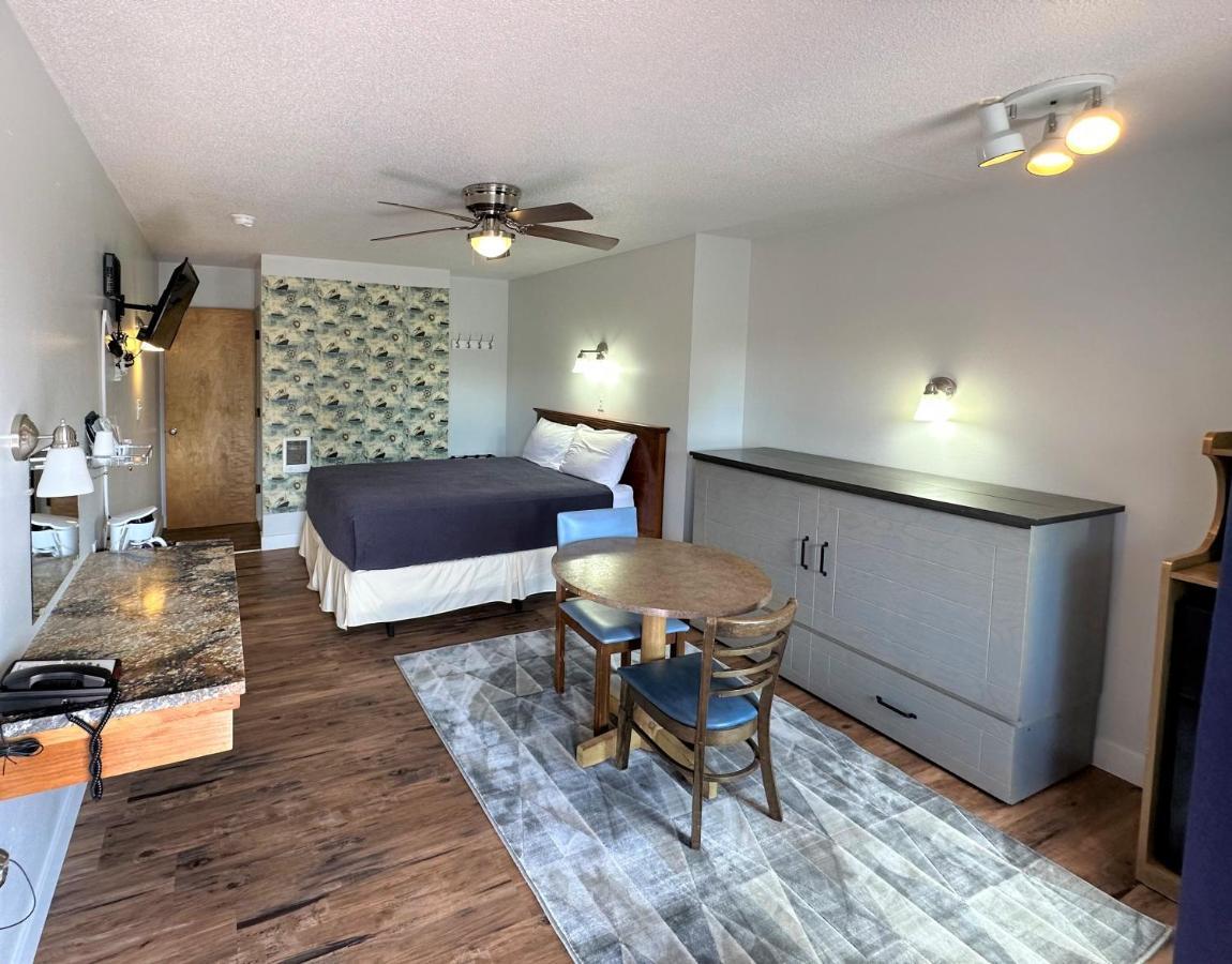 Myrtle Lane Inn Randolph Екстер'єр фото